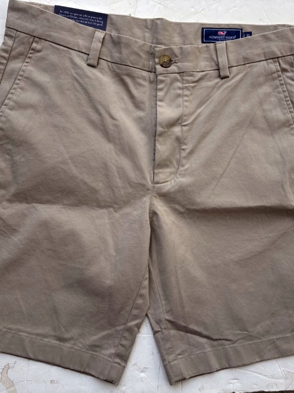 Vineyard Vines Classic Fit Men's Khaki 9" Stretch Breaker Short 32 Waist New Tag